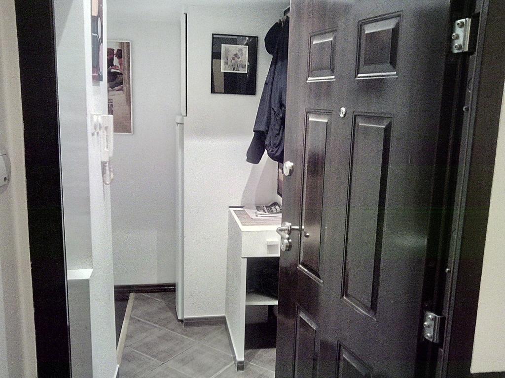Slavija Square Apartment Cvetni Trg Belgrado Habitación foto
